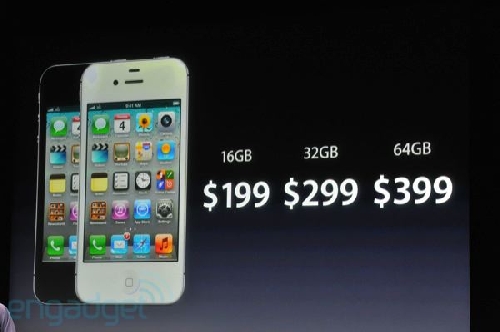 http://www.blogcdn.com/www.engadget.com/media/2011/10/iphone5apple2011liveblogkeynote1583.jpg