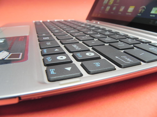 Asus Transformer Prime, tastatura dock