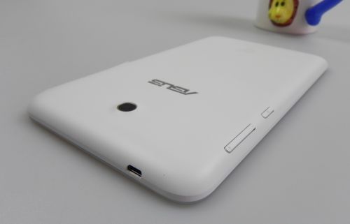 ASUS FonePad 7 (FE375CG) din spate