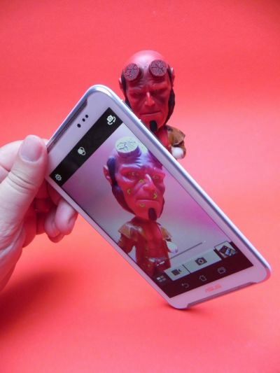 Camera lui ASUS FonePad Note FHD 6