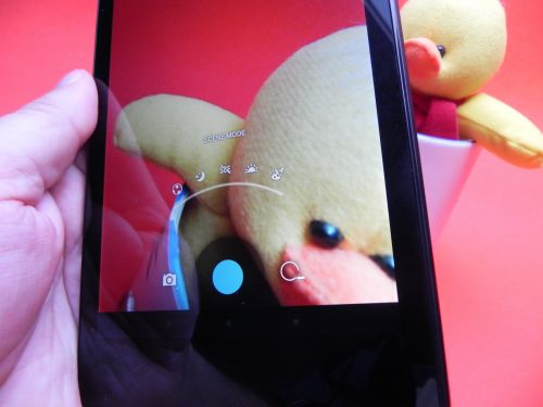 Camera lui Nexus 7 2013