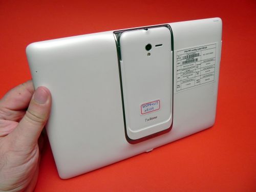 ASUS PadFone 2 + Pafone Station