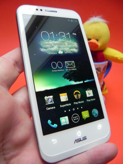 ASUS PadFone 2