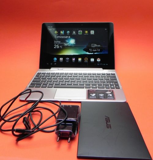 ASUS Transformer Pad Infinity 700 unboxing