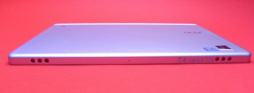 Recenzie Acer Iconia W700