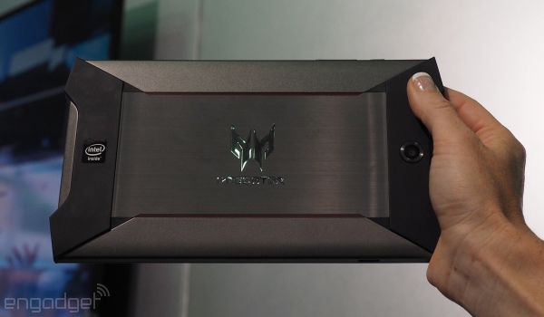 Computex 2015: Acer prezintă tableta de gaming Predator 8, primul device Android cu procesor Intel Atom x7