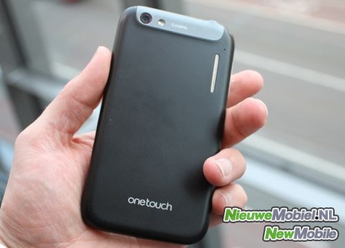 Alcatel 995, smartphone One Touch cu Android 4.0 de la francezi!