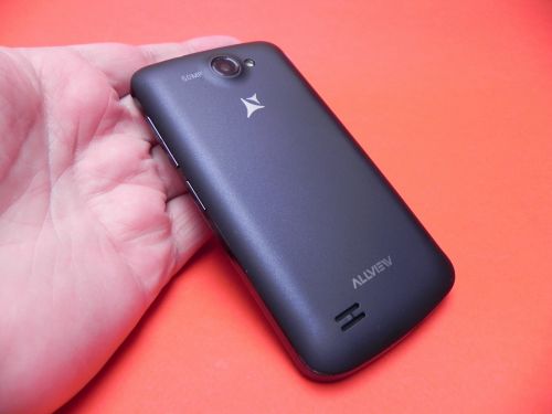 Review Allview A5 Quad