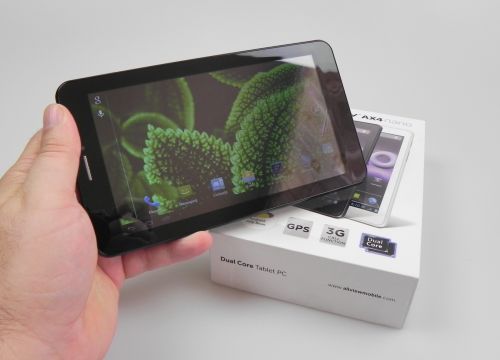 Allview AX4 Nano unboxing + concurs: tableta 3G de 7 inch accesibilă și cu format 16:9 (Video)