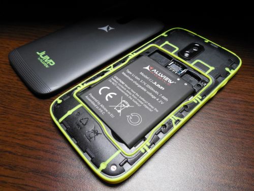 Specificatii Allview E2 Jump