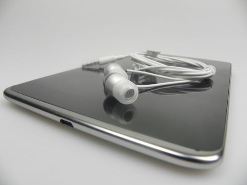 Allview Viva H7 Xtreme pe partea audio