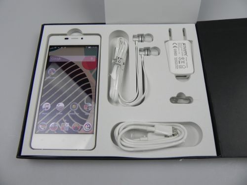 Continutul cutiei lui Allview X2 Soul Mini