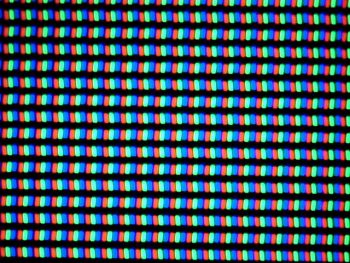 Distributie pixeli in format RGB Stripes