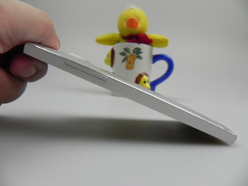 Allview X1 Xtreme Mini din lateral