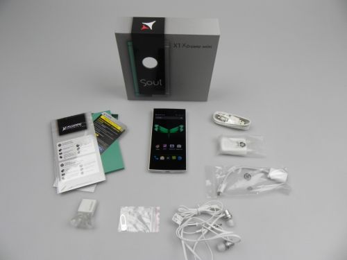 Allview X1 Xtreme Mini scos din cutie (continutul cutiei)