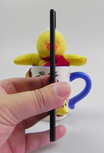 Allview X2 Soul unboxing: scoatem din cutie cel mai subțire smartphone din lume, cu talie de 5.55 mm (Video)