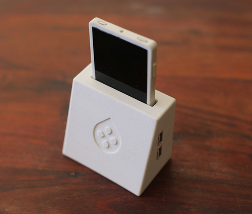 http://www.mobilissimo.ro/img/mobilissimo/Image/Apple/Concept/Seed-smartphone-and-docking-concept.jpg