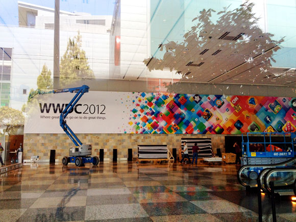 Marele eveniment Apple Începe peste 2 zile! Iată pregătirile pentru WWDC 2012!