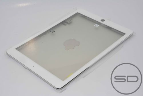 iPad 5 și iPad Mini 2 fotografiate În tandem În galerii ample