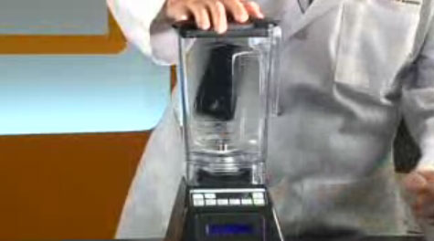 Apple: iPhone 3G dat prin mixer - Will it Blend?
