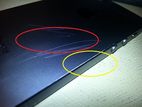 iPhone 5 are probleme cu finisajul! După Antenna Gate avem Scuff Gate!