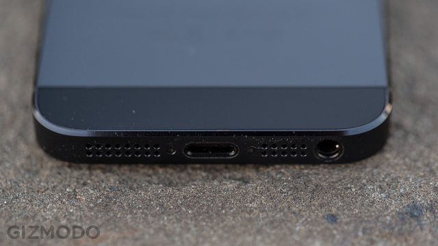 iPhone 5 cu husa