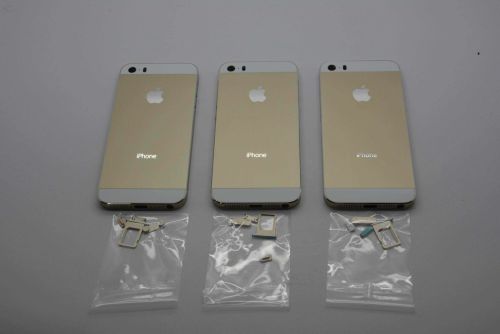 Primele imagini de Înaltă rezoluție cu iPhone 5S În culoarea auriu 