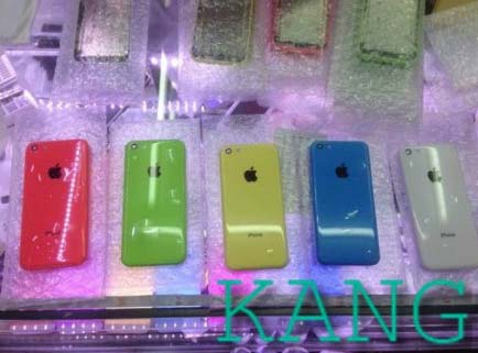 iPhone Lite ar putea avea două versiuni: Zenvo și Zagato/Bertone sunt numele de cod