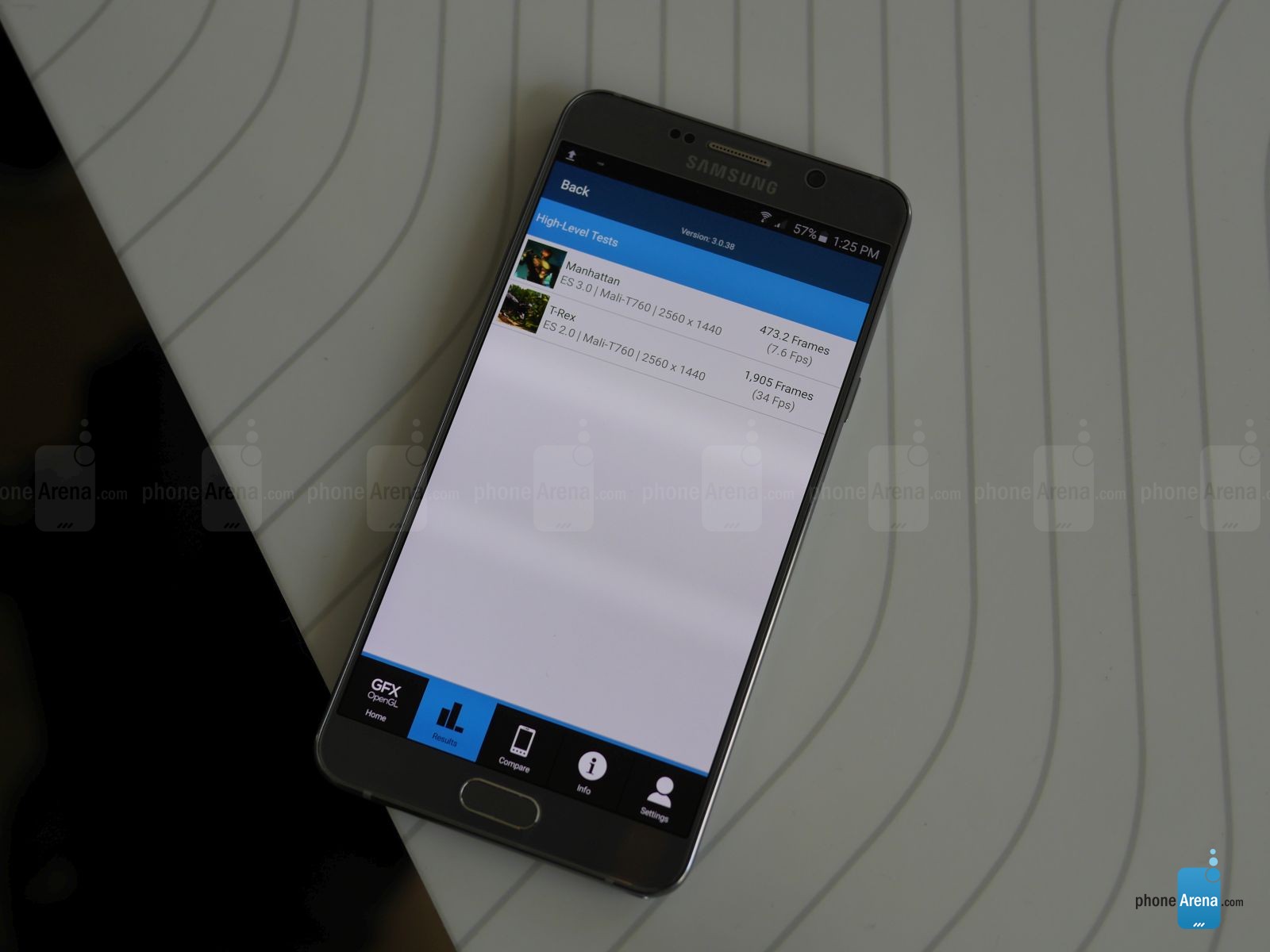 Primele benchmarkuri ale lui Galaxy Note 5 indică o performanţă similară cu a lui Galaxy S6