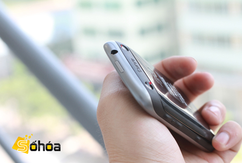 BlackBerry Curve 9320 apare Într-o sesiune hands-on