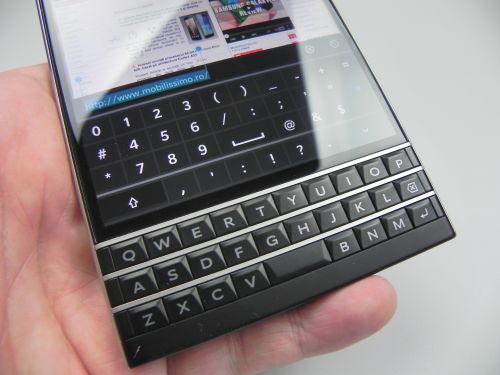 Tastatura lui BlackBerry Passport