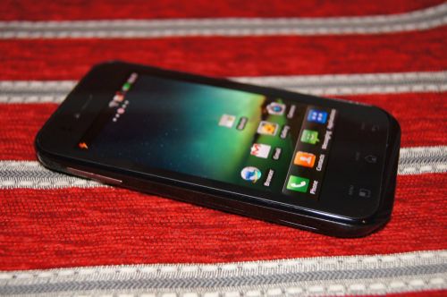 LG Optimus Sol vs HTC Rhyme - duel Între telefoane Android single core