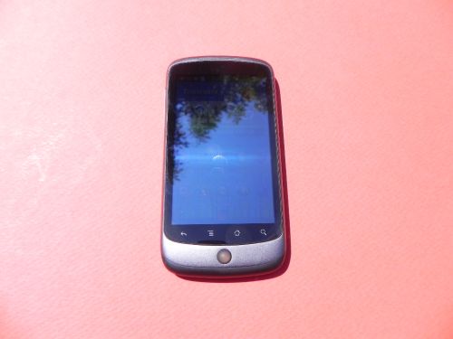 Google Nexus One display in bataia soarelui