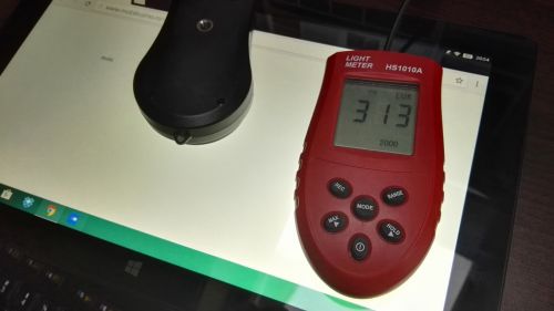 Luminozitate ecran tableta Cube i7 Remix