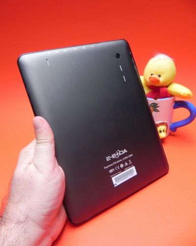 Spate E-Boda Supreme IPS Dual Core X200