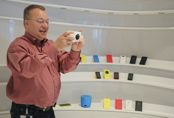 Viitorul Nokia e Microsoft, dar să nu uităm trecutul! (Editorial)