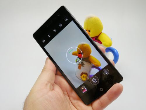 Camera lui Elephone Trunk