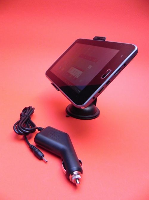 Evolio Evotab Fun suport de masina, incarcator si GPS Mireo