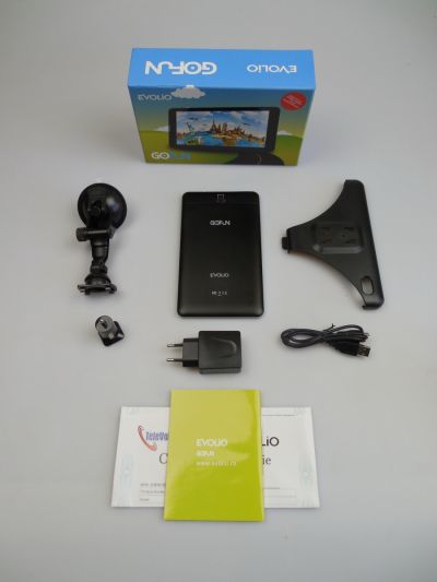 Evolio GO Fun 3G Unboxing + concurs: cutie colorată cu multe accesorii GPS auto şi hărţi la pachet (Video)