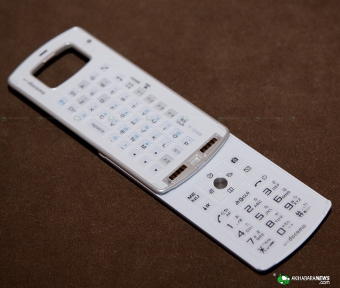 Fujitsu F-04B