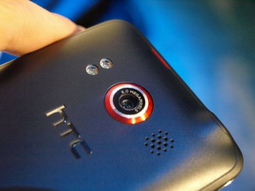 HTC EVO 4G (Supersonic) isi prezinta camera de 8MP (Video)