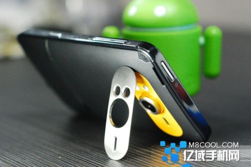 HTC HD7 clonat În China