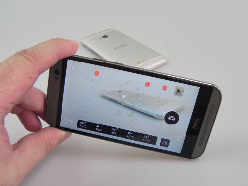 HTC One 2013 versus HTC One M8