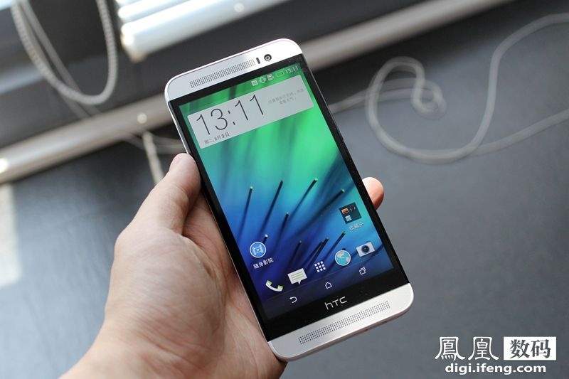 HTC One (E8)