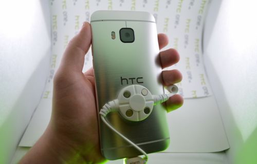 HTC One M9