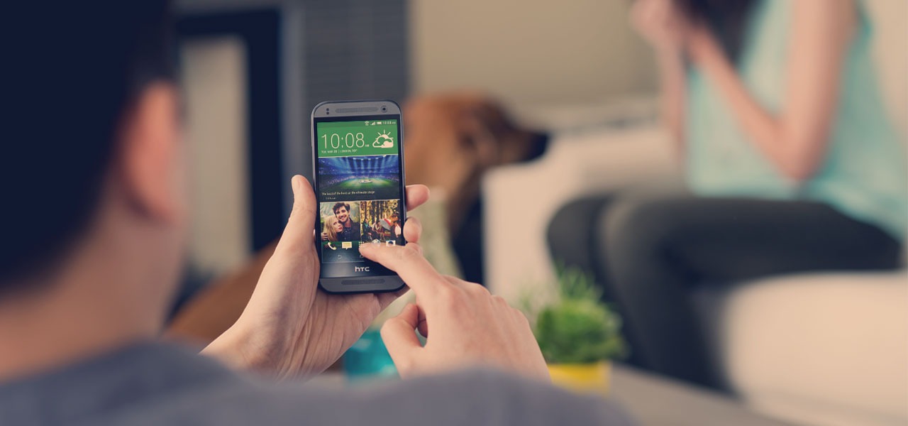 HTC One Mini 2 a fost lansat oficial; vine cu display HD de 4.5 inch și o cameră foto de 13 megapixeli