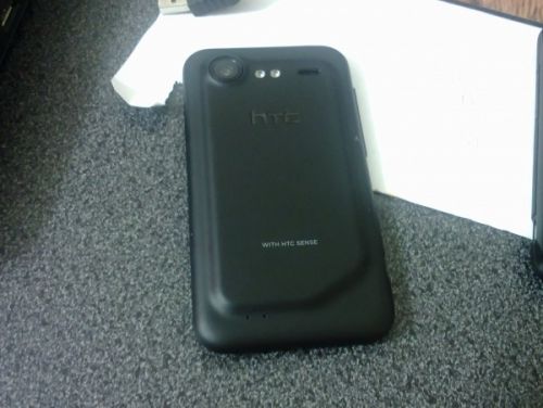 Încă un telefon HTC cu ecran de mari dimensiuni ajunge pe Internet