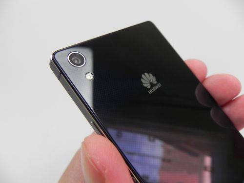 Camera lui Huawei Ascend P7