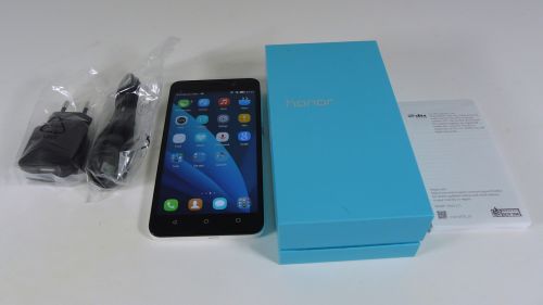 Huawei Honor 4X Unboxing - Continutul cutiei