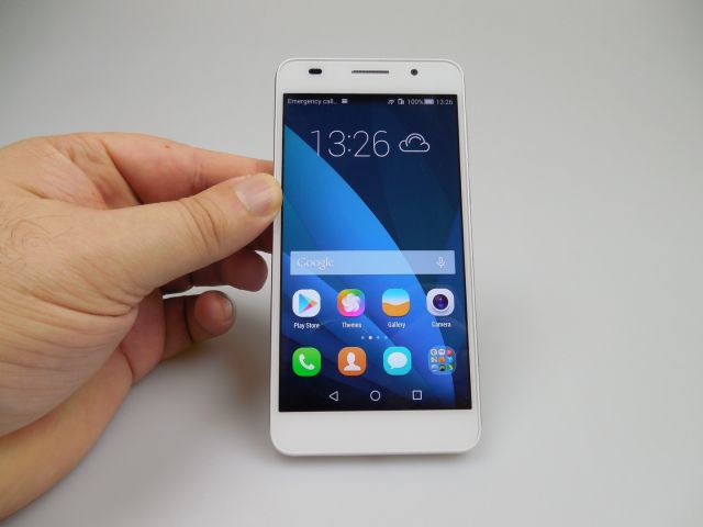 Display-ul lui Huawei Honor 6